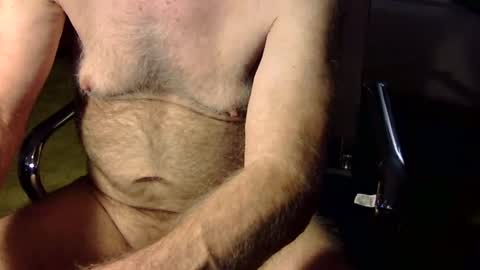 r-glenn-01 online show from October 2025 04:58:01 AM