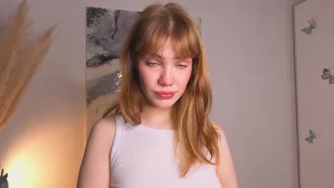 Snapshot of myismira chatting on October 2025 04:12:02 AM Mira  online show from October 2025 04:12:02 AM