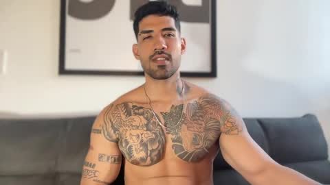 Myke esthetic online show from January 2025 10:34:01 PM