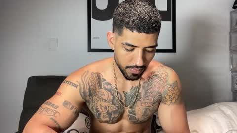 Myke esthetic online show from October 2025 11:16:01 PM