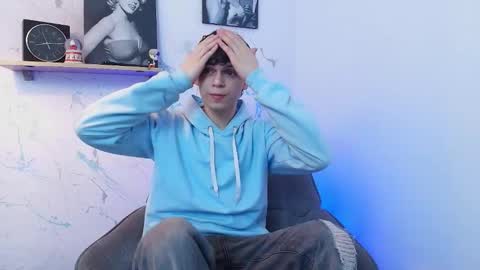 Mykel   online show from December 2025 05:46:02 AM