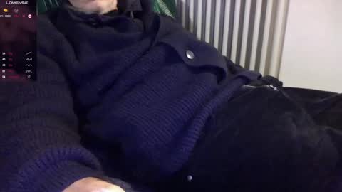 Snapshot of mynakedbeach chatting on December 2024 03:57:02 PM Bi sexy guy lovense hush is on private is open or password show tip if you like. online show from December 2024 03:57:02 PM