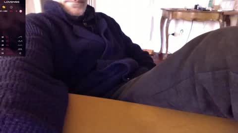 Snapshot of mynakedbeach chatting on January 2025 07:44:02 AM Bi sexy guy lovense hush is on private is open or password show tip if you like. online show from January 2025 07:44:02 AM