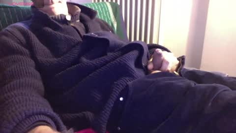 Snapshot of mynakedbeach chatting on January 2025 11:15:01 AM Bi sexy guy lovense hush is on private is open or password show tip if you like. online show from January 2025 11:15:01 AM