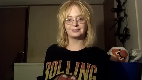 Snapshot of myrabbithole chatting on October 2025 03:40:02 AM Annie Archer online show from October 2025 03:40:02 AM