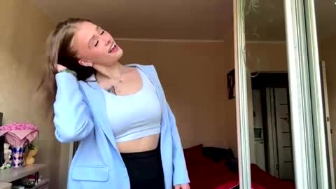 Ele online show from March 2026 07:25:01 AM