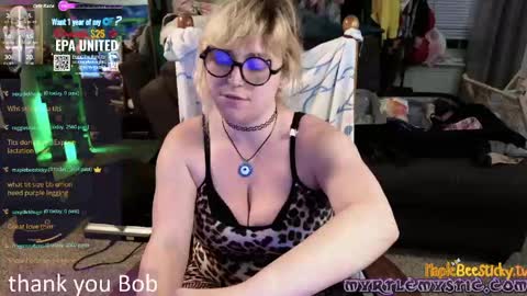 Snapshot of myrtlemystic chatting on May 2026 01:11:01 AM Myrtle Faust online show from May 2026 01:11:01 AM