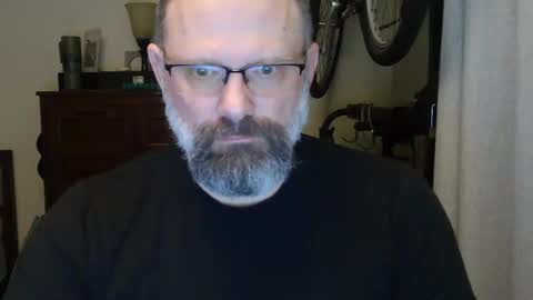 Just hanging out - No pressure online show from June 2026 04:41:02 AM