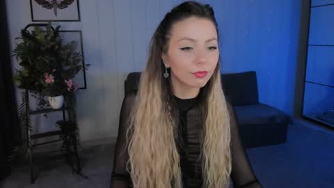 Maria  online show from December 2024 11:36:01 PM