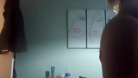 mysteriousmelz online show from October 2025 08:29:02 PM