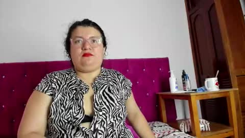 Snapshot of mystery_psique chatting on October 2025 03:29:01 PM mystery_psique online show from October 2025 03:29:01 PM