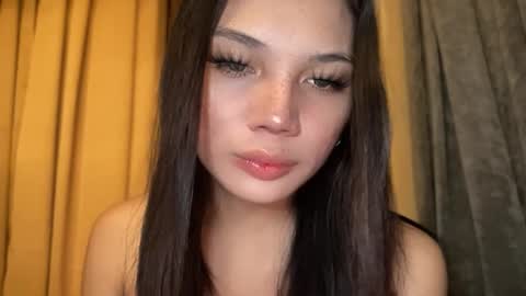 UR GIRL NEXTDOOR online show from January 2026 12:15:01 AM