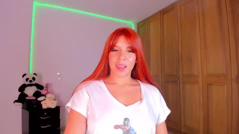 Snapshot of mysteyes chatting on March 2025 03:40:01 AM Elena online show from March 2025 03:40:01 AM