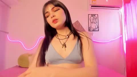 Snapshot of mysticamber1 chatting on September 2025 09:25:01 PM mysticamber1 online show from September 2025 09:25:01 PM