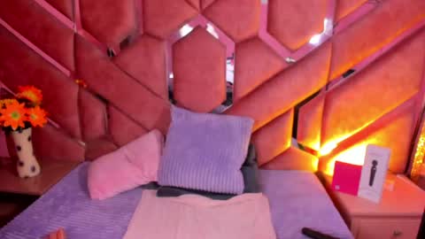 Mystic online show from April 2026 02:05:01 PM