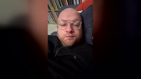 mysticmike1993 online show from February 2026 03:41:02 PM