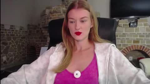 mysticvenus_ online show from September 2025 03:58:02 PM