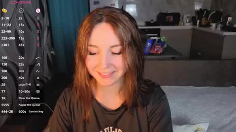 Alexandra online show from January 2026 01:15:02 PM