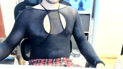 mz95boy online show from August 2026 11:57:02 AM