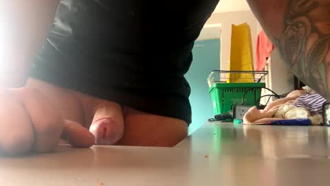 n0facen0case1 online show from September 2025 03:01:01 PM