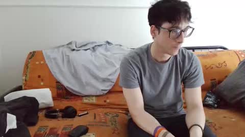 a Ordinary Boy online show from February 2026 06:56:01 PM