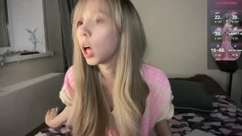 Vanessa and Julia  online show from February 2025 08:19:02 PM