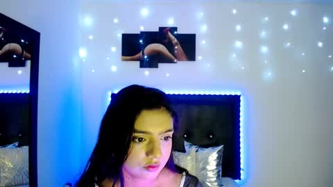 naahia__clark online show from December 2024 12:22:01 PM