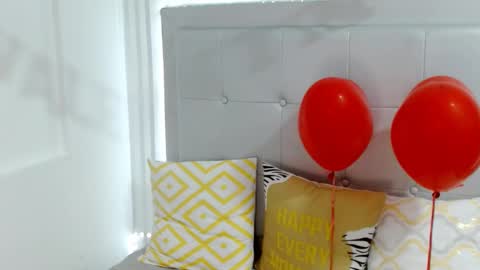 naahia__clark online show from February 2025 10:04:01 PM