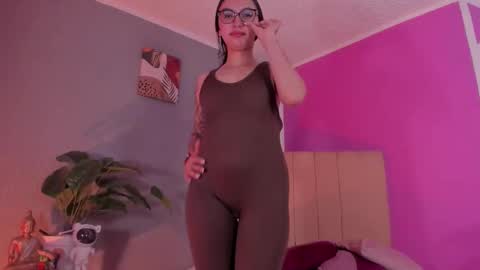 anny online show from December 2025 10:29:02 PM