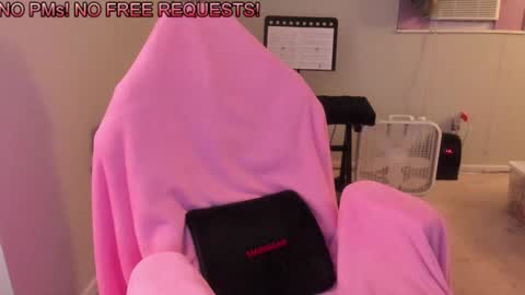 Natalie Marlo online show from February 2025 07:51:01 PM