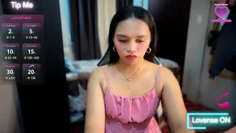 Nadia online show from April 2026 06:19:02 PM