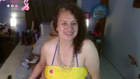 Snapshot of nadia_84 chatting on June 2026 12:10:01 PM nadia_84 online show from June 2026 12:10:01 PM
