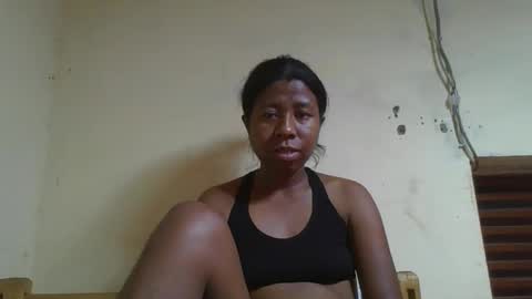 nadiasando online show from November 2025 07:51:02 PM