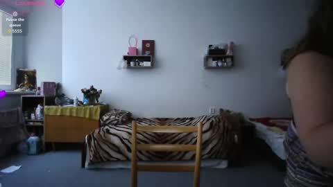 nadiiamorgun online show from October 2025 06:09:01 AM