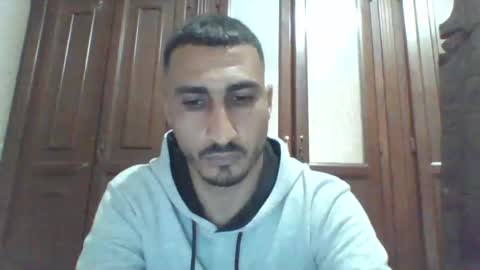 V online show from February 2025 05:02:02 PM