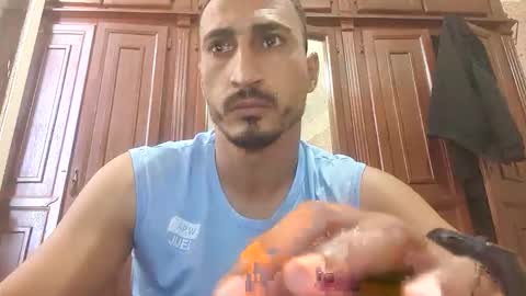 V online show from November 2025 12:18:02 PM