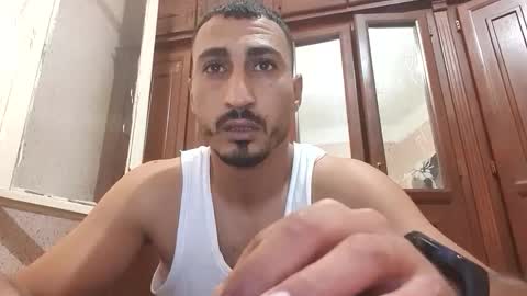 V online show from November 2025 10:48:01 AM