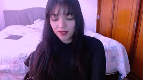 Snapshot of naduu__xx chatting on January 2025 07:28:02 PM naduu__xx online show from January 2025 07:28:02 PM