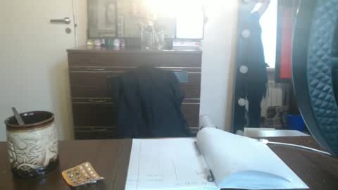 nadyagt online show from April 2026 12:21:01 PM