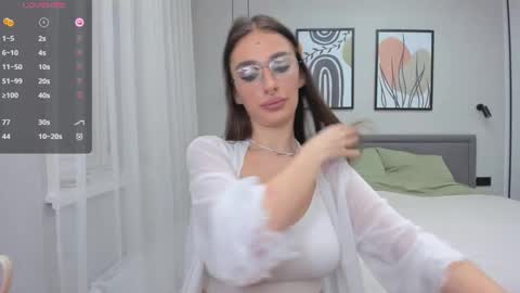 Snapshot of nadyayax chatting on December 2024 01:11:02 PM Nadya online show from December 2024 01:11:02 PM