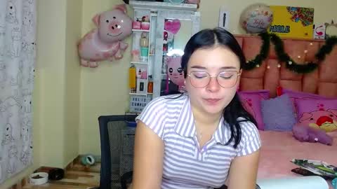 nahia cute     only   online show from December 2024 03:04:02 PM