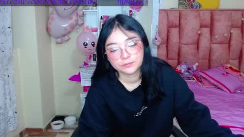 nahia cute     only   online show from February 2025 06:16:01 PM