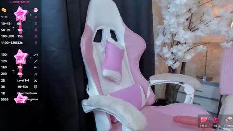 NahiraFun online show from October 2025 09:20:01 PM