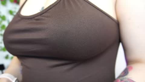 Naho  Sigueme en mis Redes Sociales Follow me on my social networks online show from April 2026 06:23:02 PM