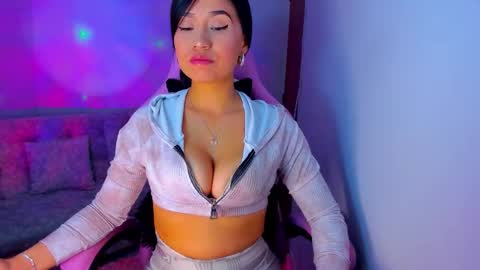 Nahome online show from September 2025 02:01:01 AM
