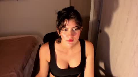 Snapshot of nahomi2021 chatting on July 2026 01:20:02 AM independent model online show from July 2026 01:20:02 AM