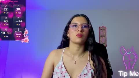 Snapshot of nahomi_blaze56eup chatting on May 2026 07:30:01 PM valeria online show from May 2026 07:30:01 PM