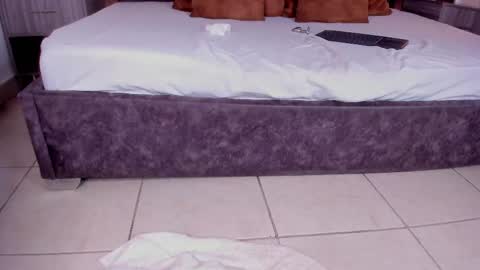  VICTORIA  online show from March 2025 10:49:02 PM