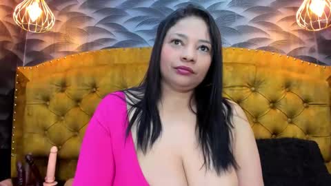 Nahomi online show from January 2026 03:56:02 AM