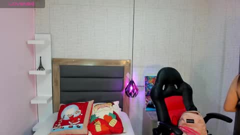   SHELBY   online show from December 2025 12:14:01 PM